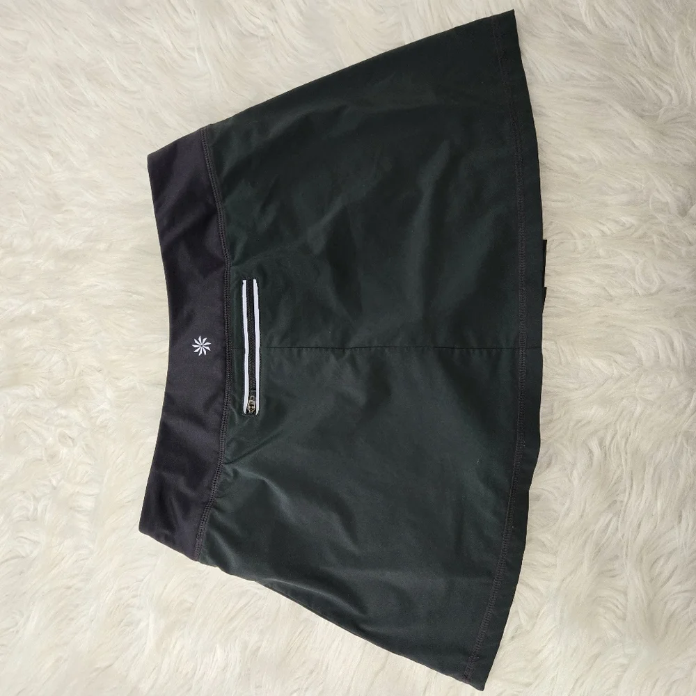 ATHLETA Second Wind Skort Size S Skirt Gray Pleats Pull On‎ Zip Pocket Stretchy